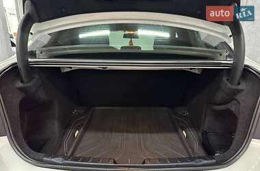 Седан BMW 3 Series 2012 в 