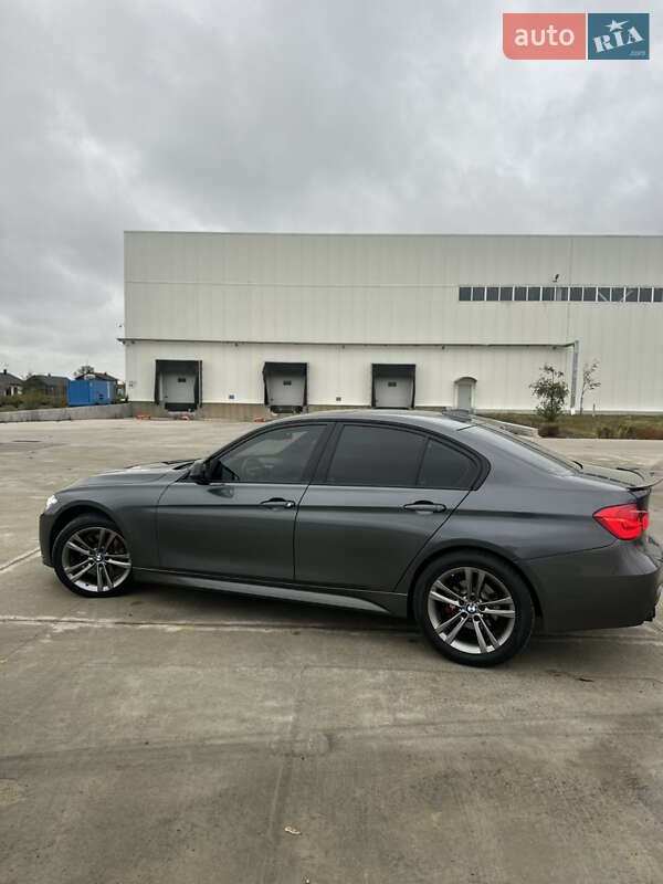 Седан BMW 3 Series 2015 в Коростене
