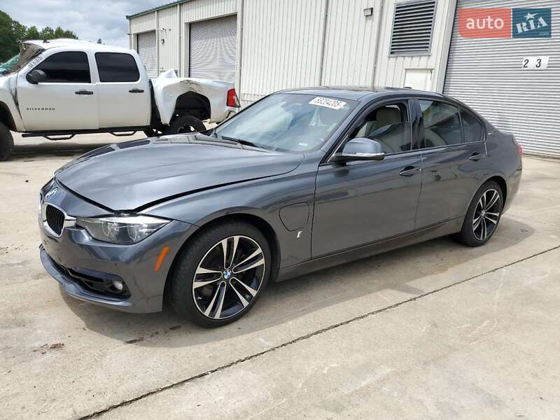 BMW 3 Series 2018