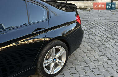 Седан BMW 3 Series 2015 в  фото 10 Седан BMW 3 Series 2015 в