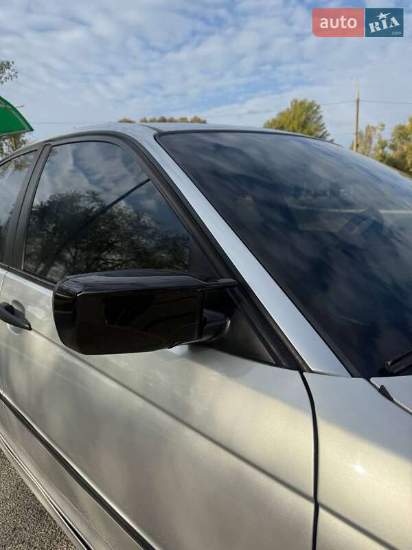Седан BMW 3 Series 1998 в Запорожье