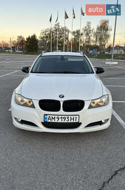 Універсал BMW 3 Series 2010 в Житомирі