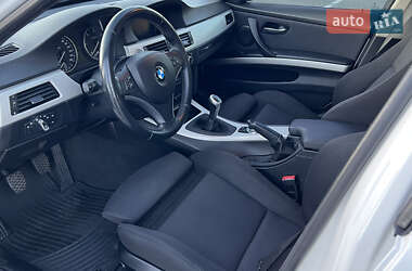 Универсал BMW 3 Series 2010 в 