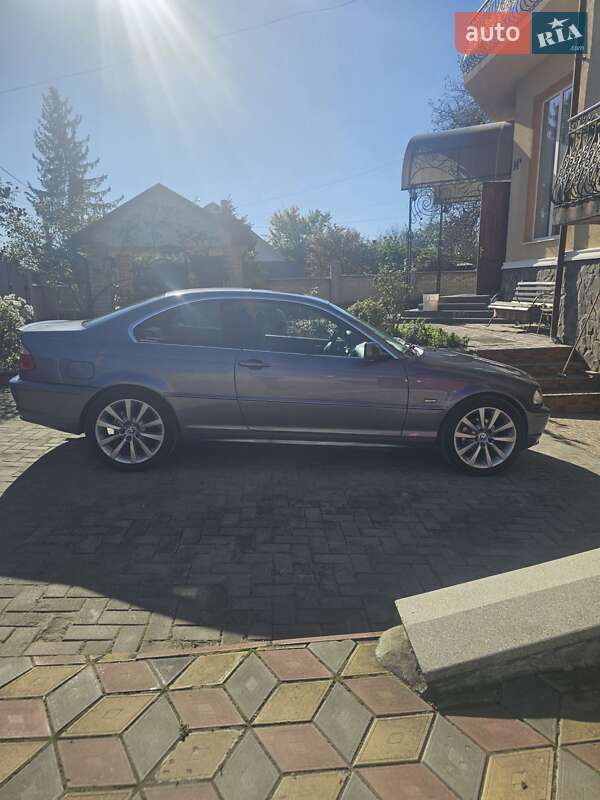 Купе BMW 3 Series 2002 в Черновцах