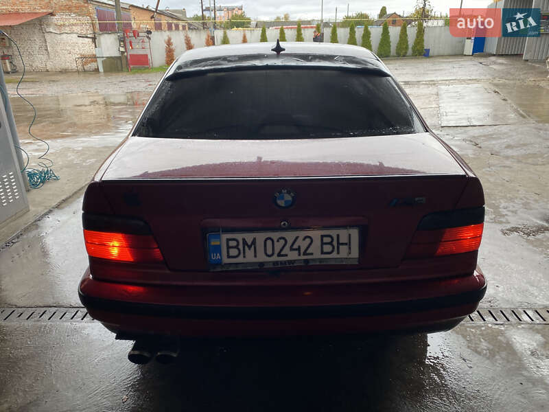 Седан BMW 3 Series 1997 в Ромнах