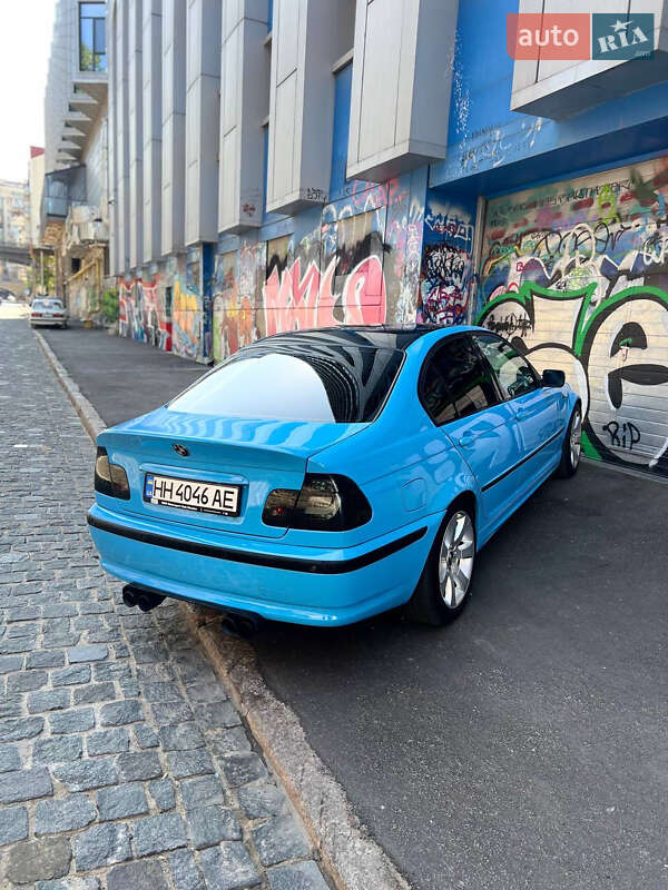 Седан BMW 3 Series 2003 в Одессе