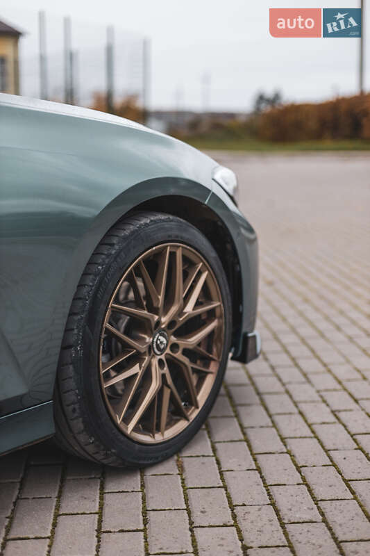 Седан BMW 3 Series 2020 в Бучаче