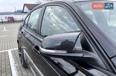Седан BMW 3 Series 2018 в 