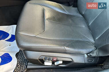 Седан BMW 3 Series 2015 в 
