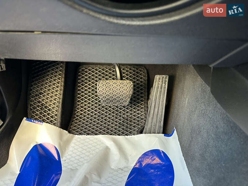 Седан BMW 3 Series 2015 в Івано-Франківську фото 83 Седан BMW 3 Series 2015 в Івано-Франківську