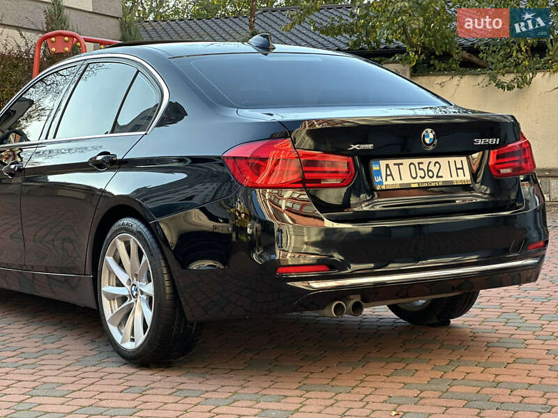 Седан BMW 3 Series 2015 в Івано-Франківську фото 156 Седан BMW 3 Series 2015 в Івано-Франківську