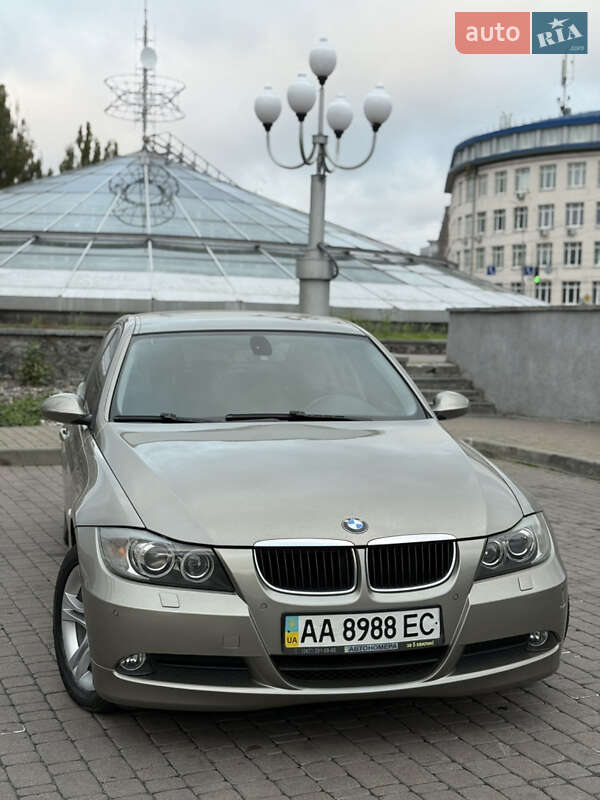Седан BMW 3 Series 2008 в Киеве фото 3 Седан BMW 3 Series 2008 в Киеве