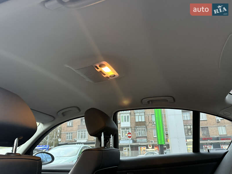 Седан BMW 3 Series 2008 в Киеве фото 13 Седан BMW 3 Series 2008 в Киеве