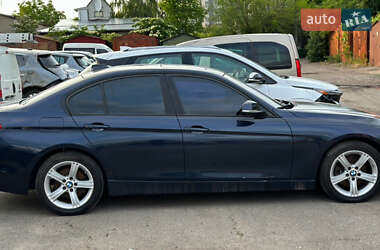 Седан BMW 3 Series 2012 в 