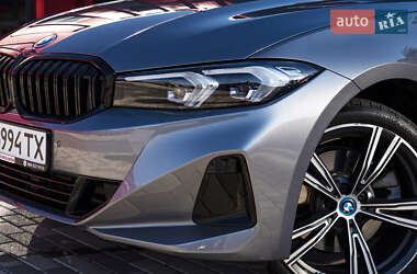 Седан BMW 3 Series 2022 в 