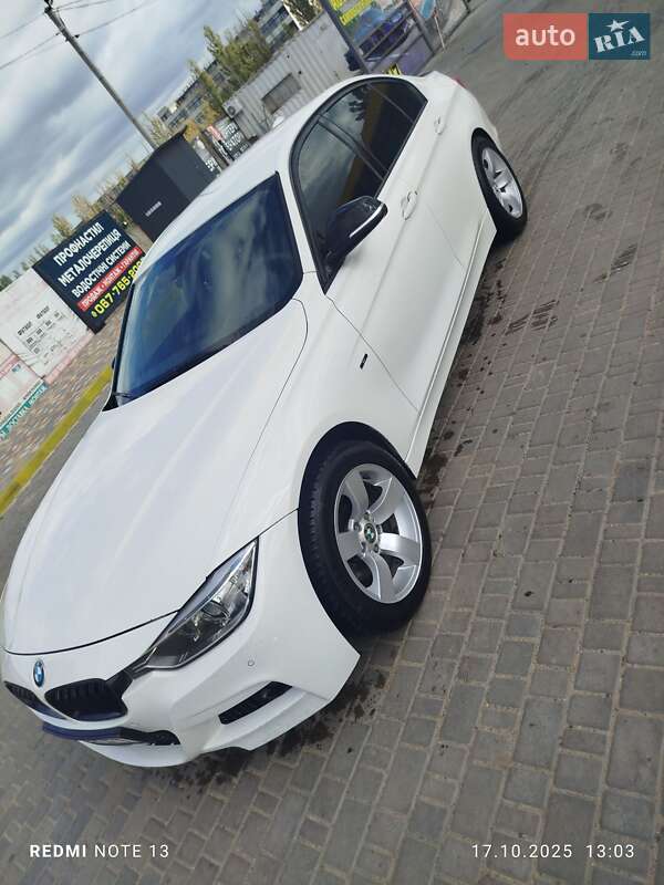 Седан BMW 3 Series 2013 в Белгороде-Днестровском