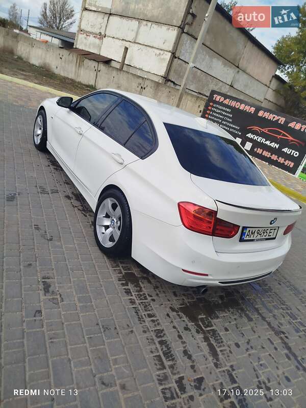 Седан BMW 3 Series 2013 в Белгороде-Днестровском