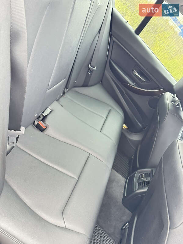 Седан BMW 3 Series 2015 в Киеве фото 12 Седан BMW 3 Series 2015 в Киеве