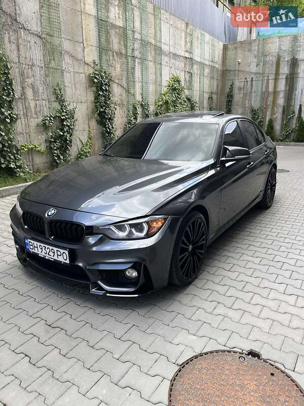 Седан BMW 3 Series 2013 в Хмельницькому