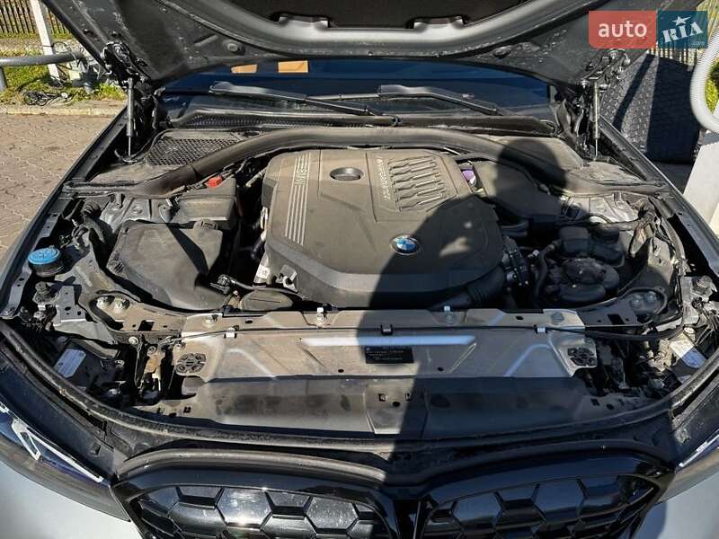 Седан BMW 3 Series 2023 в Львове