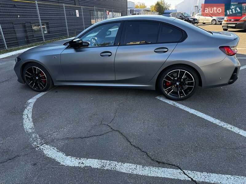 Седан BMW 3 Series 2023 в Львове