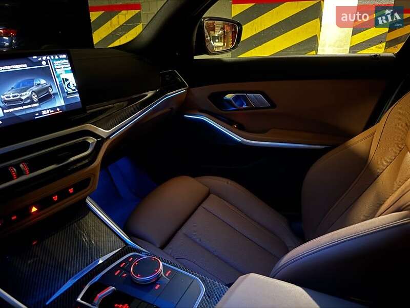 Седан BMW 3 Series 2023 в Львове