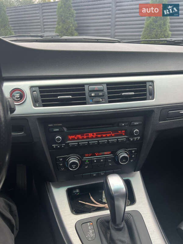 Седан BMW 3 Series 2010 в Черкасах фото 9 Седан BMW 3 Series 2010 в Черкасах