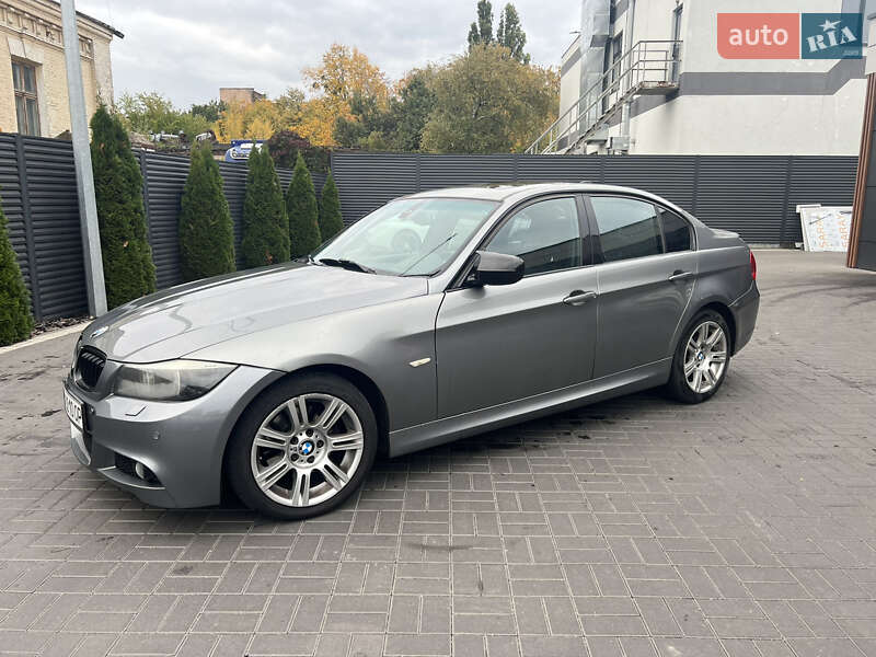 Седан BMW 3 Series 2010 в Черкасах фото 2 Седан BMW 3 Series 2010 в Черкасах
