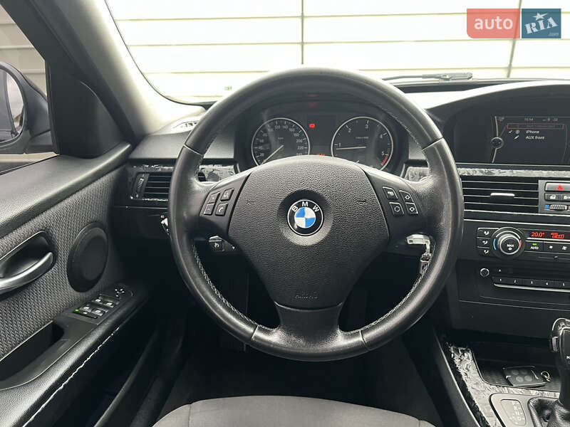 Универсал BMW 3 Series 2011 в Березному