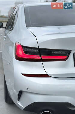 Седан BMW 3 Series 2021 в 
