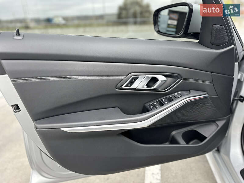 Седан BMW 3 Series 2021 в Києві фото 19 Седан BMW 3 Series 2021 в Києві