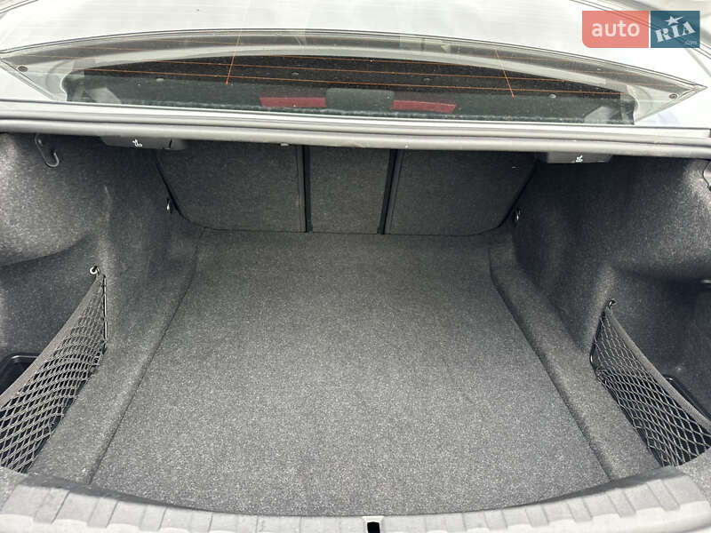 Седан BMW 3 Series 2021 в Києві фото 24 Седан BMW 3 Series 2021 в Києві