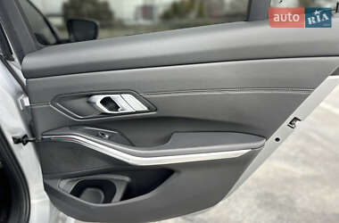 Седан BMW 3 Series 2021 в 