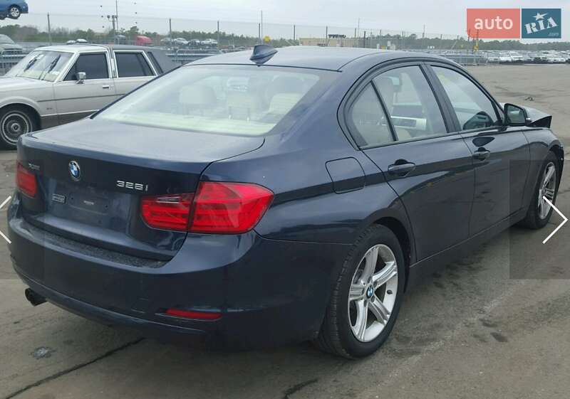 Седан BMW 3 Series 2012 в Києві