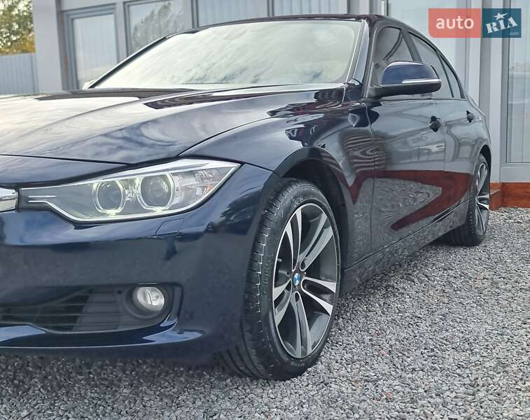 Седан BMW 3 Series 2012 в Києві