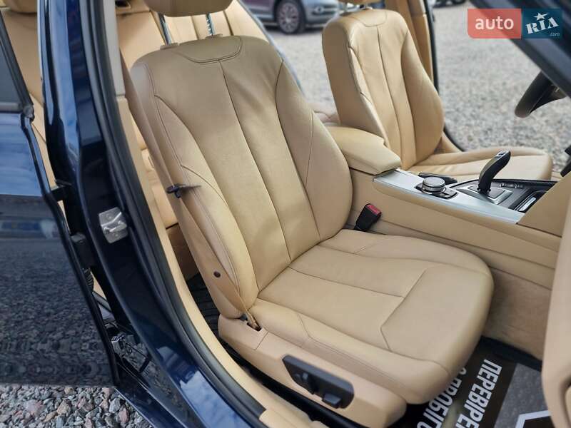 Седан BMW 3 Series 2012 в Києві