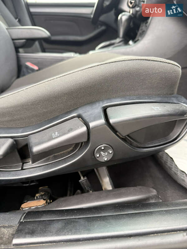 Универсал BMW 3 Series 2003 в Стрые фото 17 Универсал BMW 3 Series 2003 в Стрые