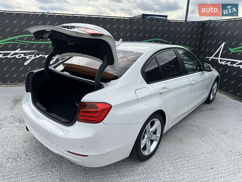 Седан BMW 3 Series 2015 в Києві фото 26 Седан BMW 3 Series 2015 в Києві