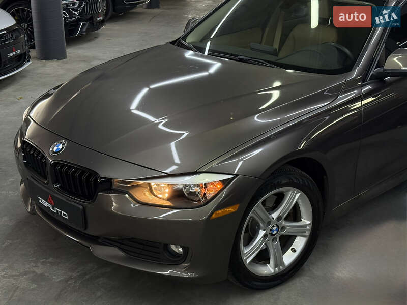 Седан BMW 3 Series 2014 в Одессе