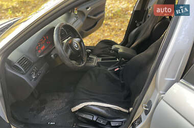 Седан BMW 3 Series 2003 в  фото 57 Седан BMW 3 Series 2003 в