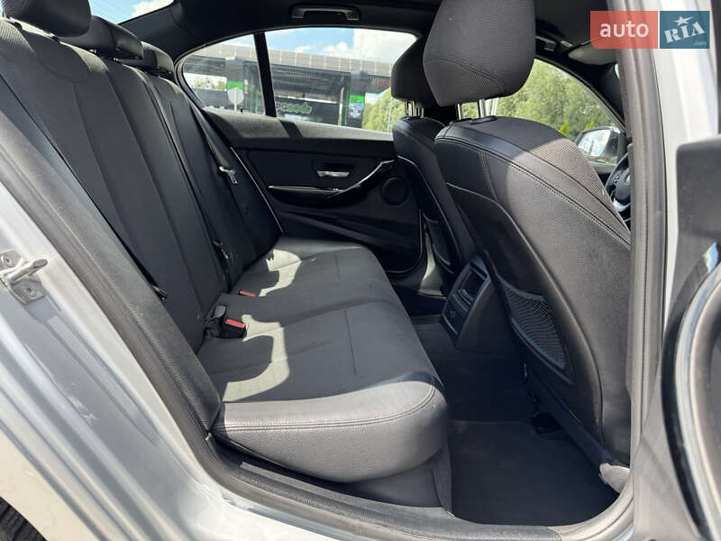Седан BMW 3 Series 2017 в Хмельницком фото 17 Седан BMW 3 Series 2017 в Хмельницком