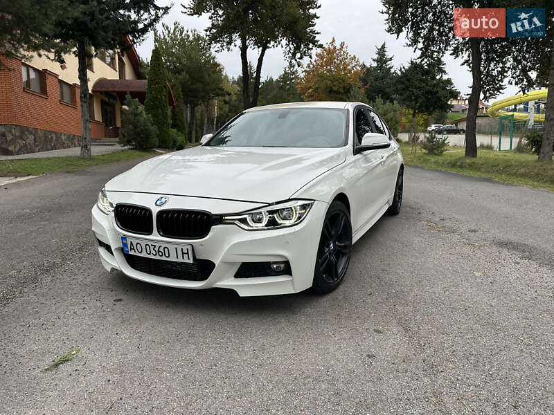 Седан BMW 3 Series 2017 в Ужгороде фото Седан BMW 3 Series 2017 в Ужгороде