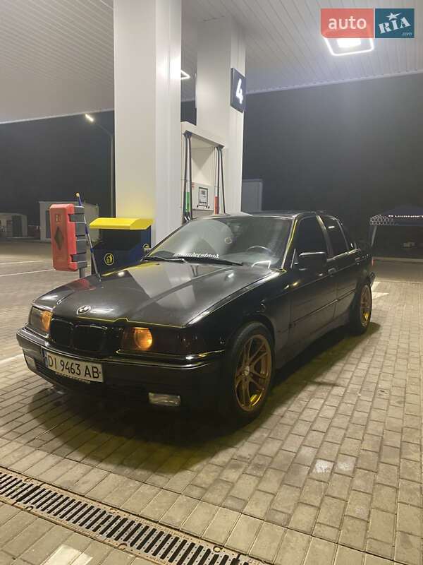 Седан BMW 3 Series 1996 в Виннице