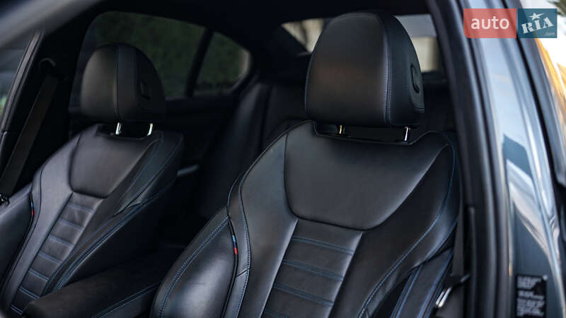 Седан BMW 3 Series 2019 в Львові