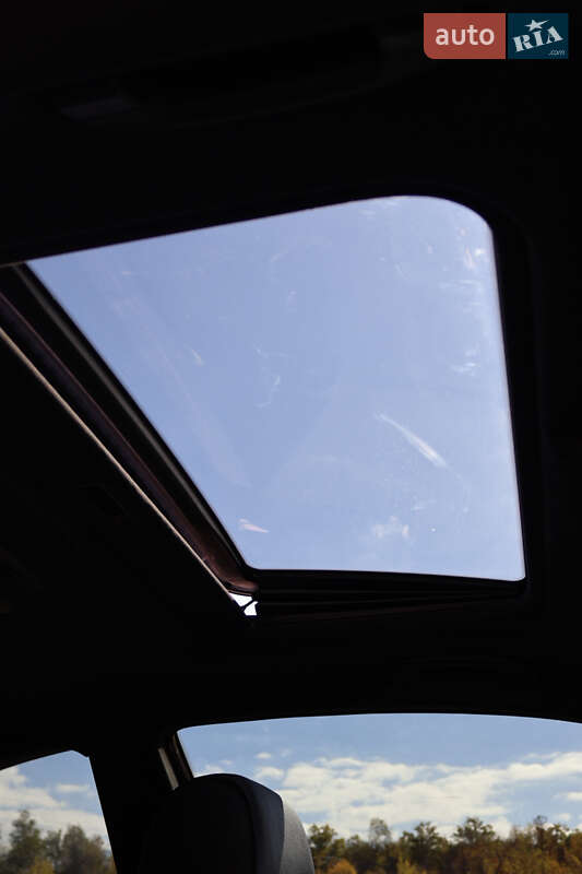 Купе BMW 3 Series 2010 в Днепре