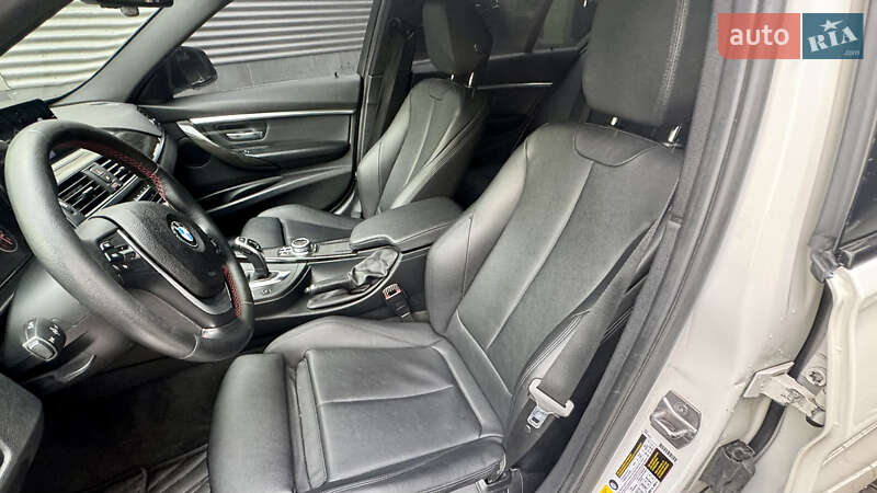 Седан BMW 3 Series 2016 в Киеве