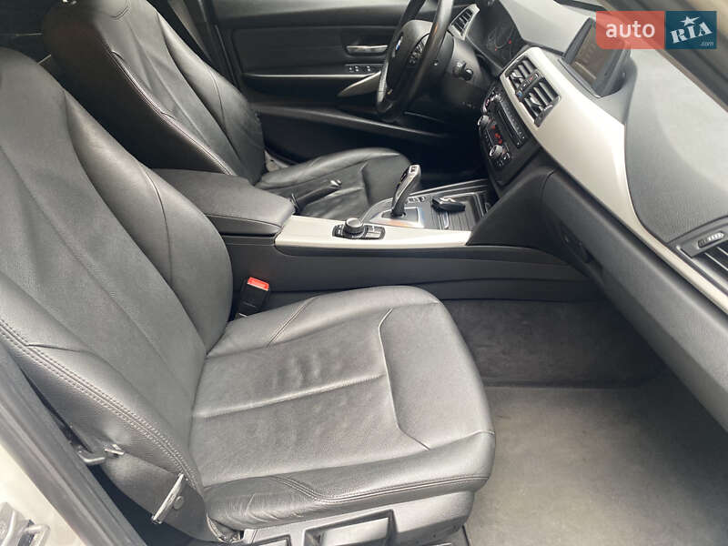 Седан BMW 3 Series 2012 в Обухове фото 14 Седан BMW 3 Series 2012 в Обухове