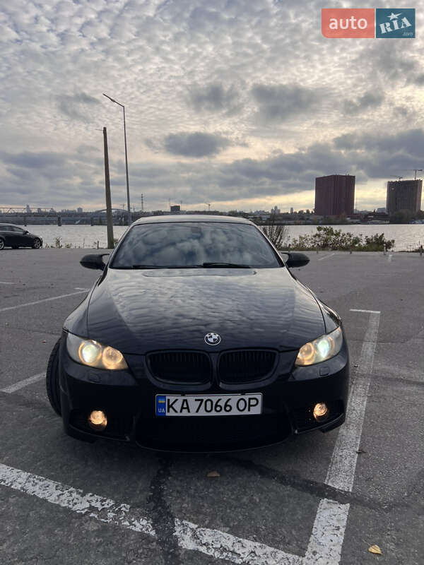 Кабриолет BMW 3 Series 2013 в Киеве фото 16 Кабриолет BMW 3 Series 2013 в Киеве