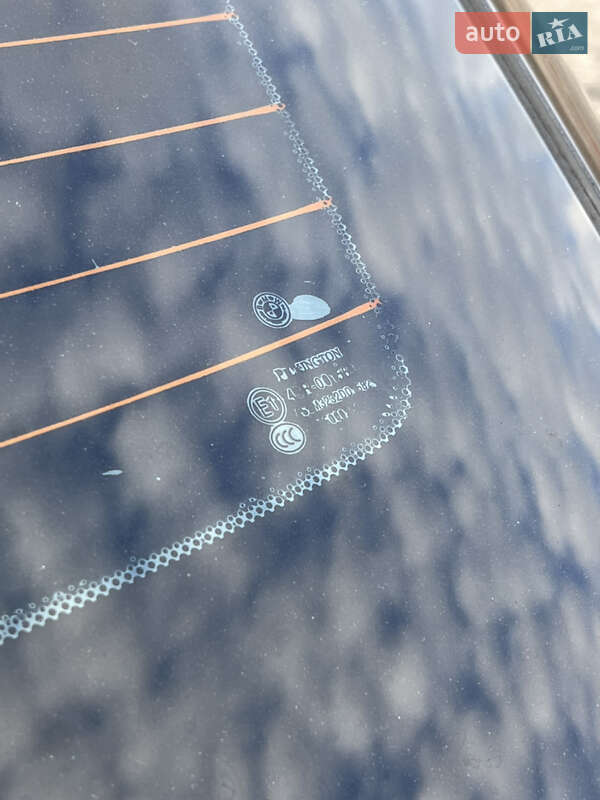 Кабриолет BMW 3 Series 2013 в Киеве фото 32 Кабриолет BMW 3 Series 2013 в Киеве