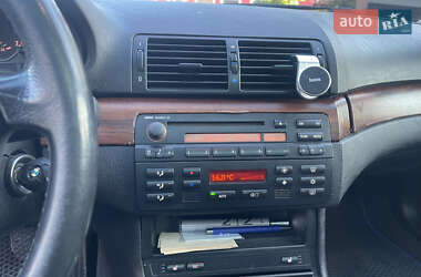 Седан BMW 3 Series 2003 в  фото 17 Седан BMW 3 Series 2003 в